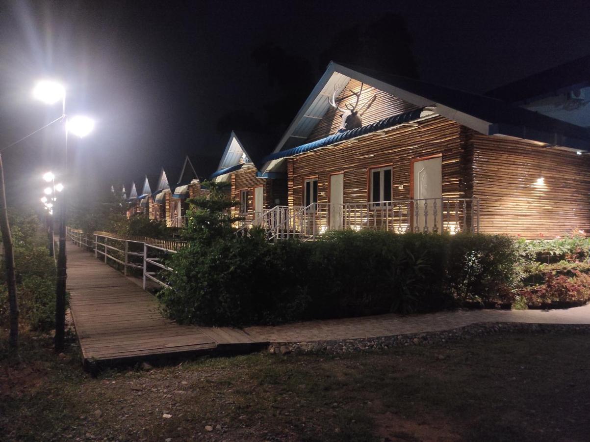 Changs Resort Kaharpara Экстерьер фото
