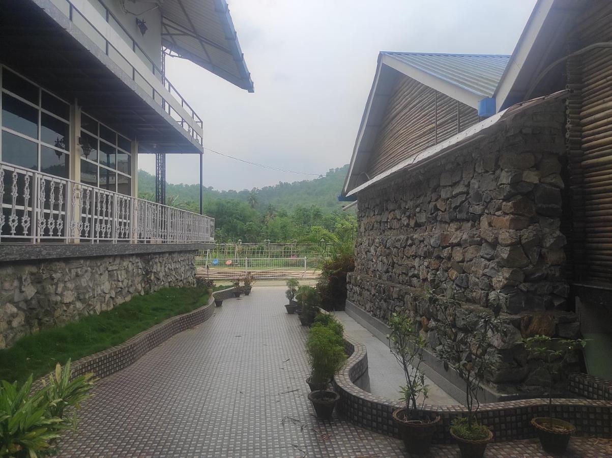 Changs Resort Kaharpara Экстерьер фото
