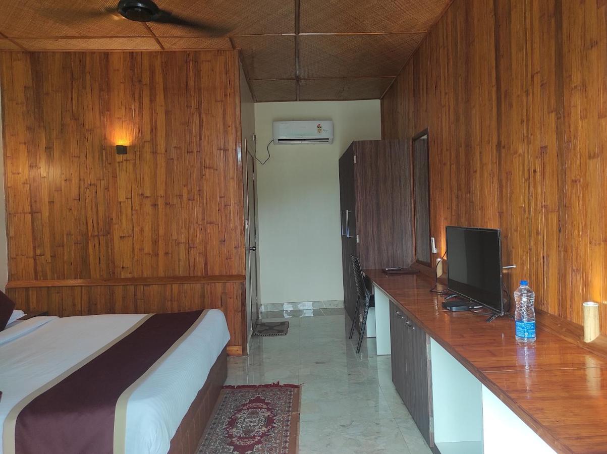 Changs Resort Kaharpara Экстерьер фото